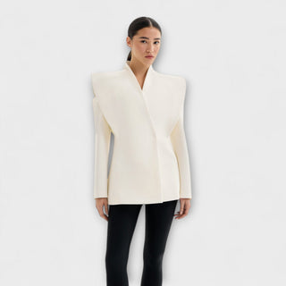 Amario Invierno Valeria – Sculpted Shoulder Blazer