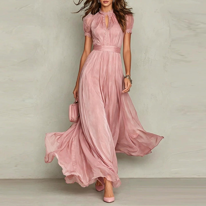 María | Vestido Elegante que Estiliza