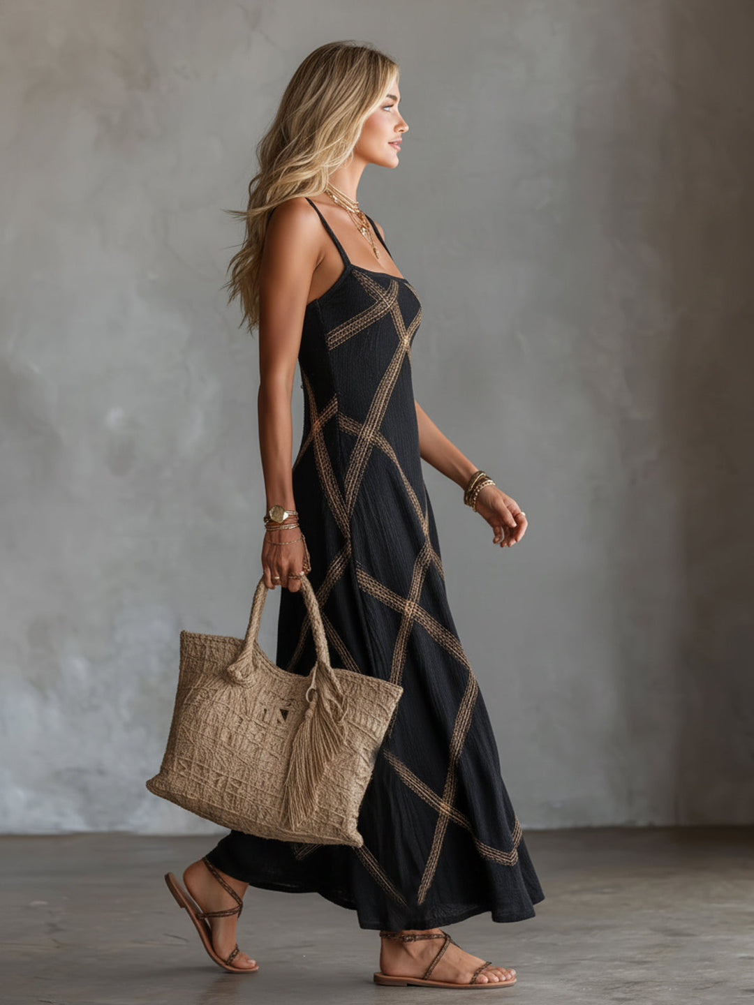 Vittoria | Vestido Geométrico Negro