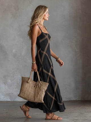 Vittoria | Vestido Geométrico Negro