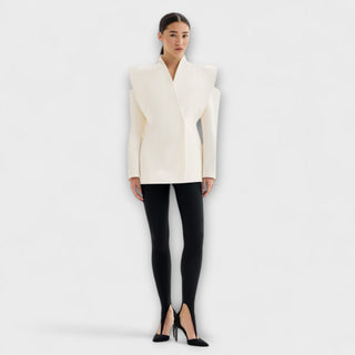 Amario Invierno Valeria – Sculpted Shoulder Blazer