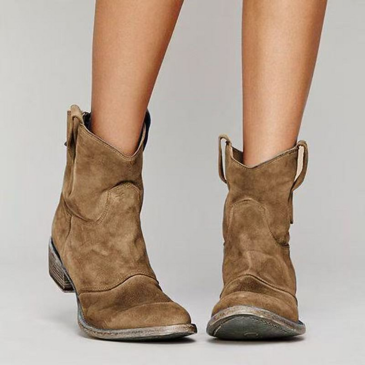 Laura | Elegantes Botines de Ante