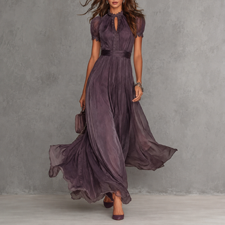 María | Vestido Elegante que Estiliza