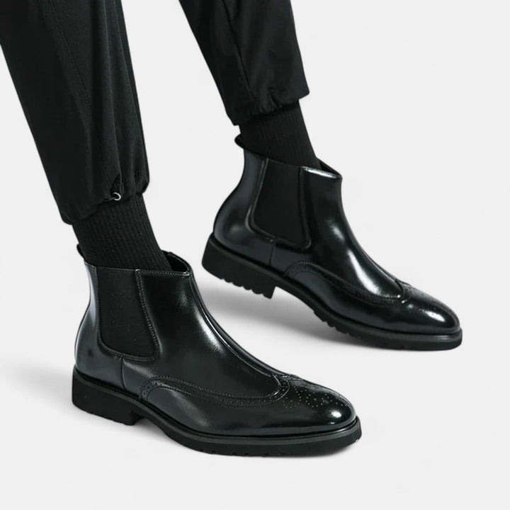 Marzio | Elegante bota Chelsea para hombre en cuero sintético