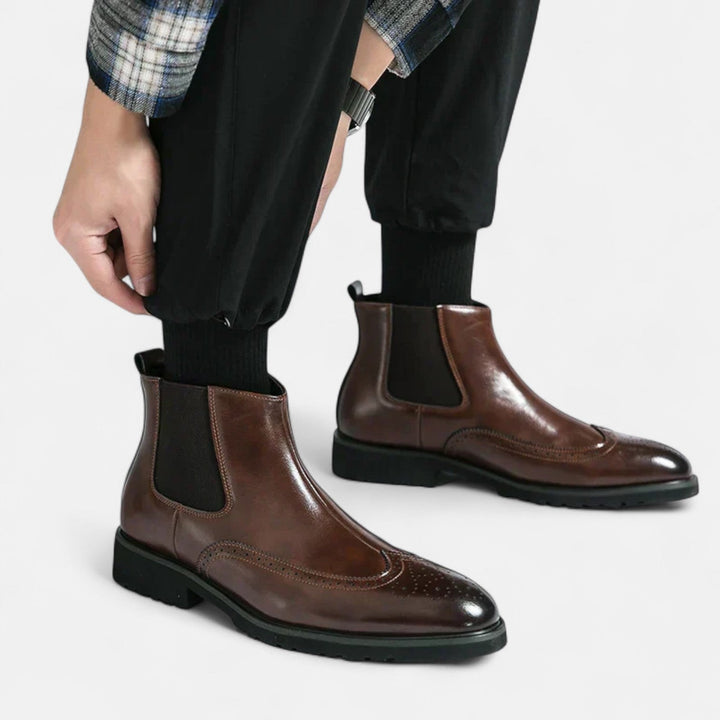 Marzio | Elegante bota Chelsea para hombre en cuero sintético
