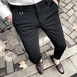 Pantalones de vestir slim-straight con rayas