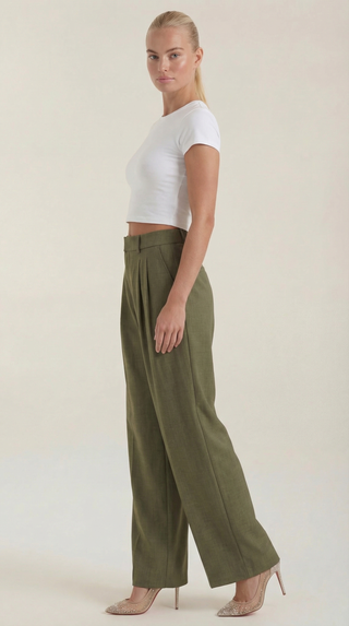 Courtney | Pantalón plisado de cintura alta